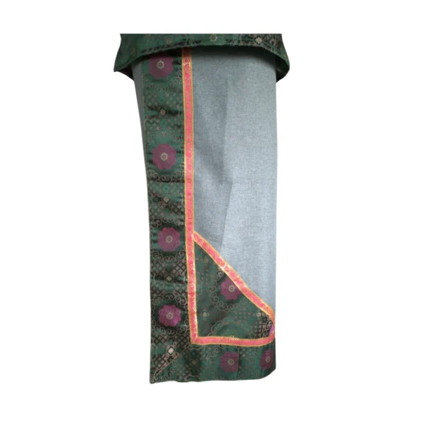 Grey wrapper with green brocade border and peach-gold tape