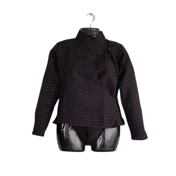 Chaubandi Cholo – black dot pattern – front view