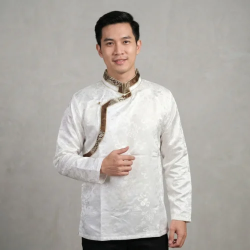 Men wearing Ivory Khenja with bronze border
