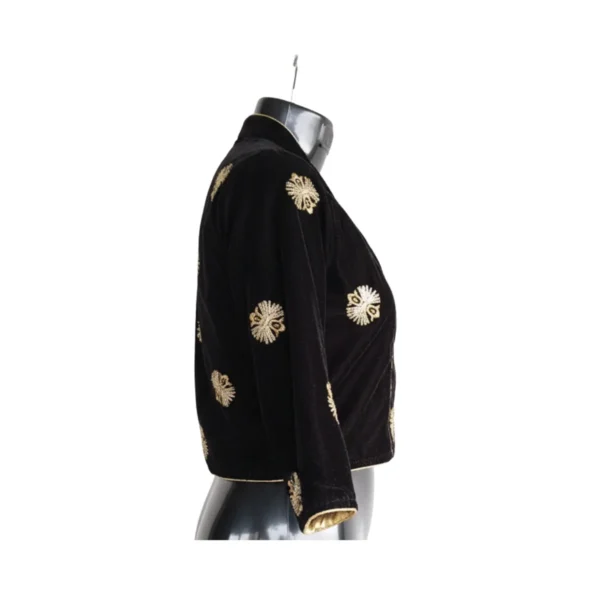 Side View of black velvet blouse