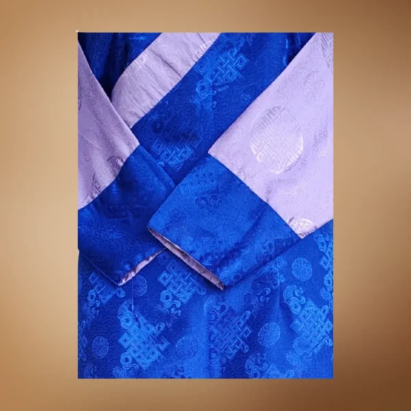 blue jacquard bakhu with lavender wonju sleeves – sleeve detail