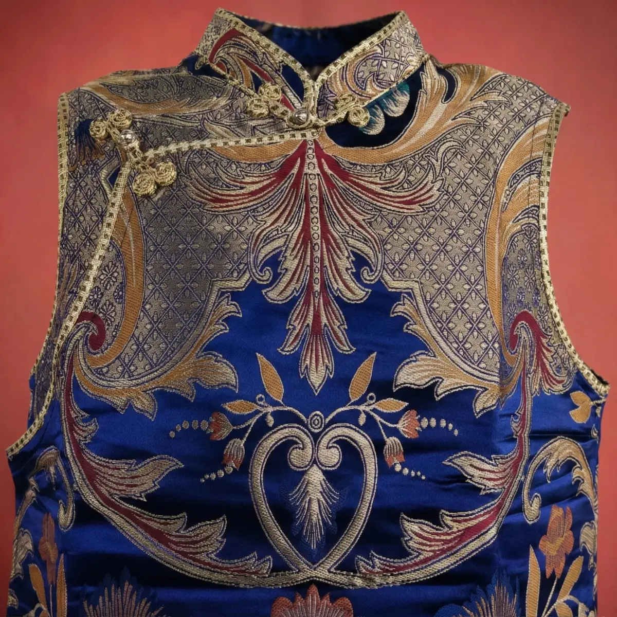 Japanese Tash Kuchin brocade close-up on indigo blue sleeveless Khenja