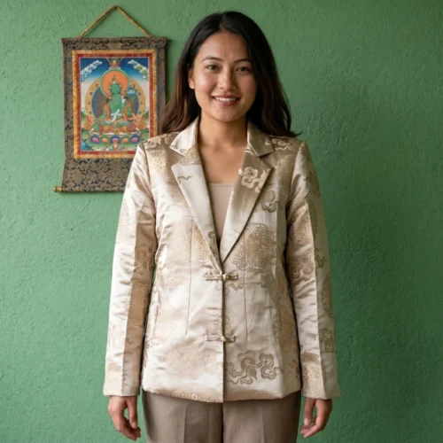 Woman wearing Champagne gold Kuchin coat
