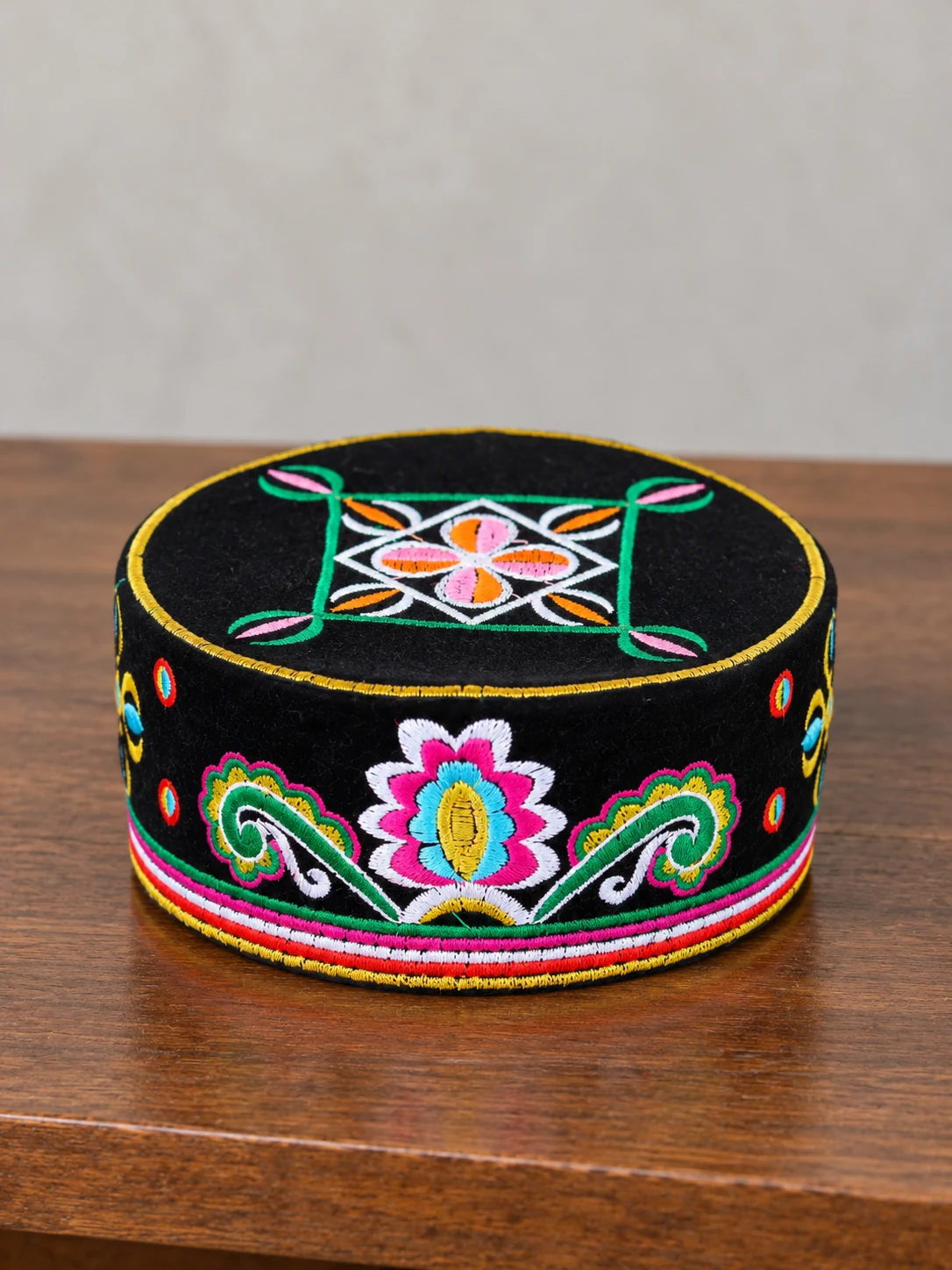 Embroidered Velvet Tamang Topi for Men 28 Black embroidered velvet topi product shot