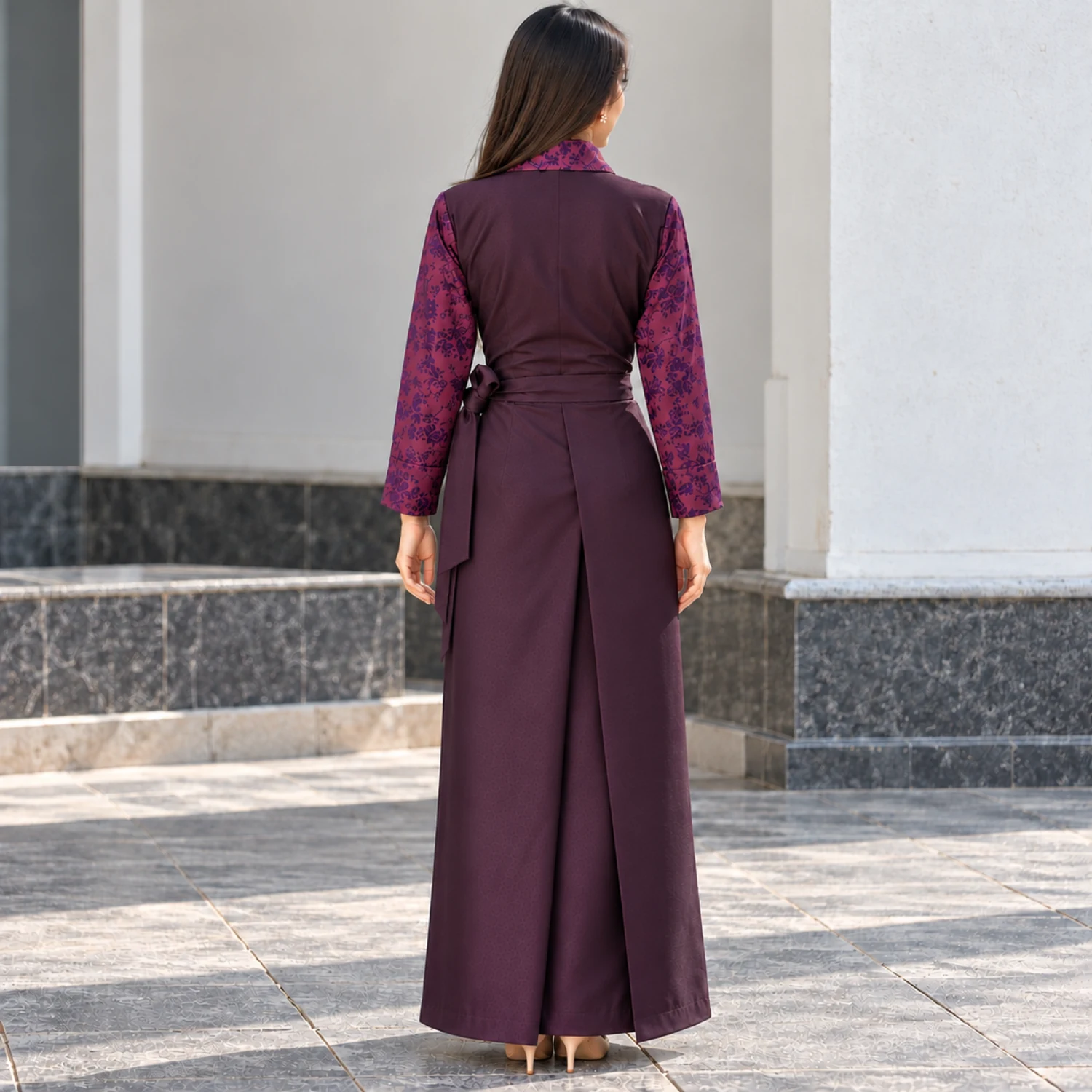 Bhutia Bakhu Dress with Floral Honju Sleeves 4 Plum suiting bakhu back view with inverted pleat